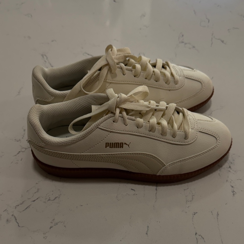 Puma Off-White Casual Sneakers